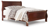 Alisdair Sleigh Bed with Mirrored Dresser, Chest and 2 Nightstands