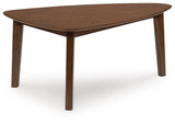 Corwyn Table (Set of 3)