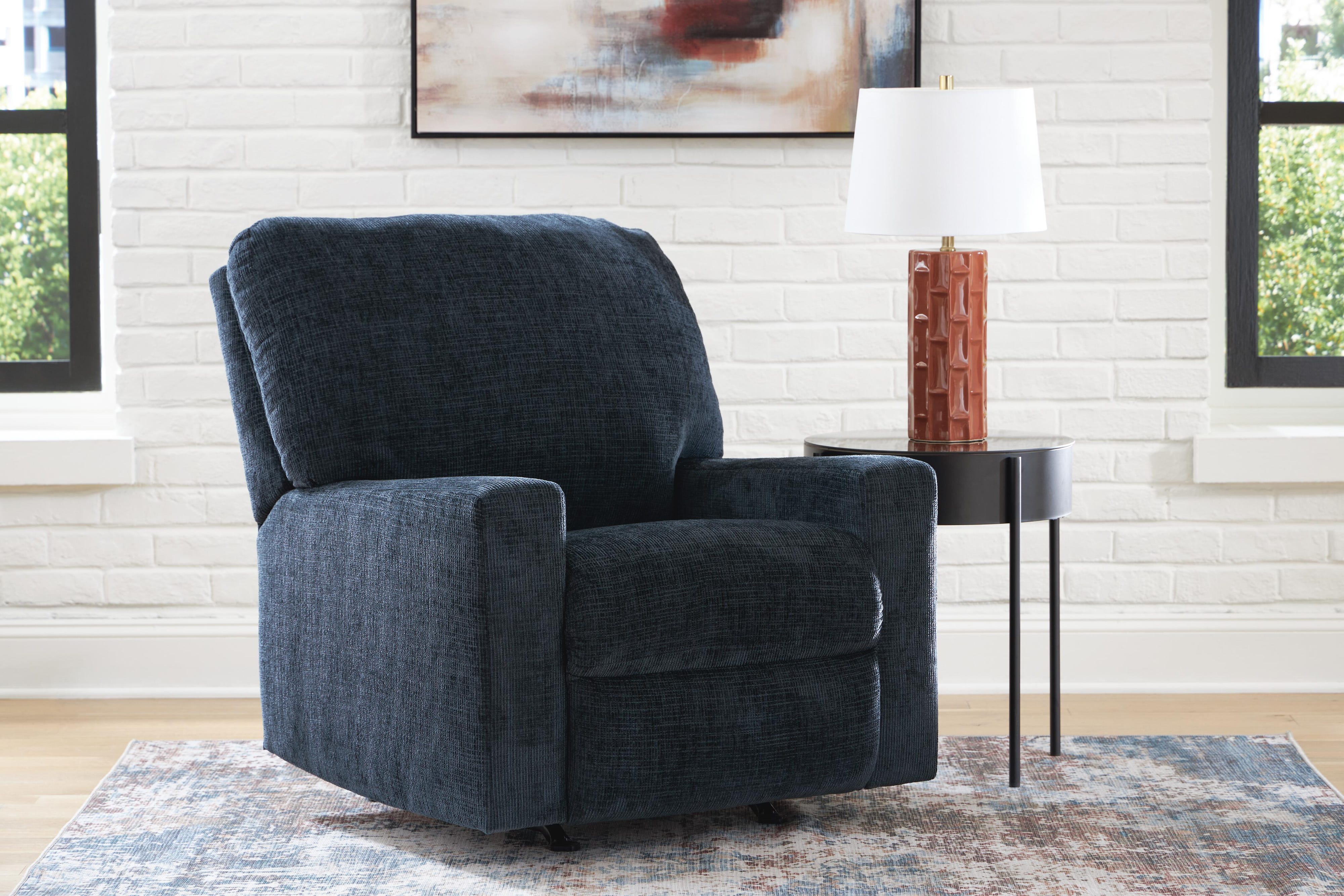 Aviemore Sofa, Loveseat and Recliner