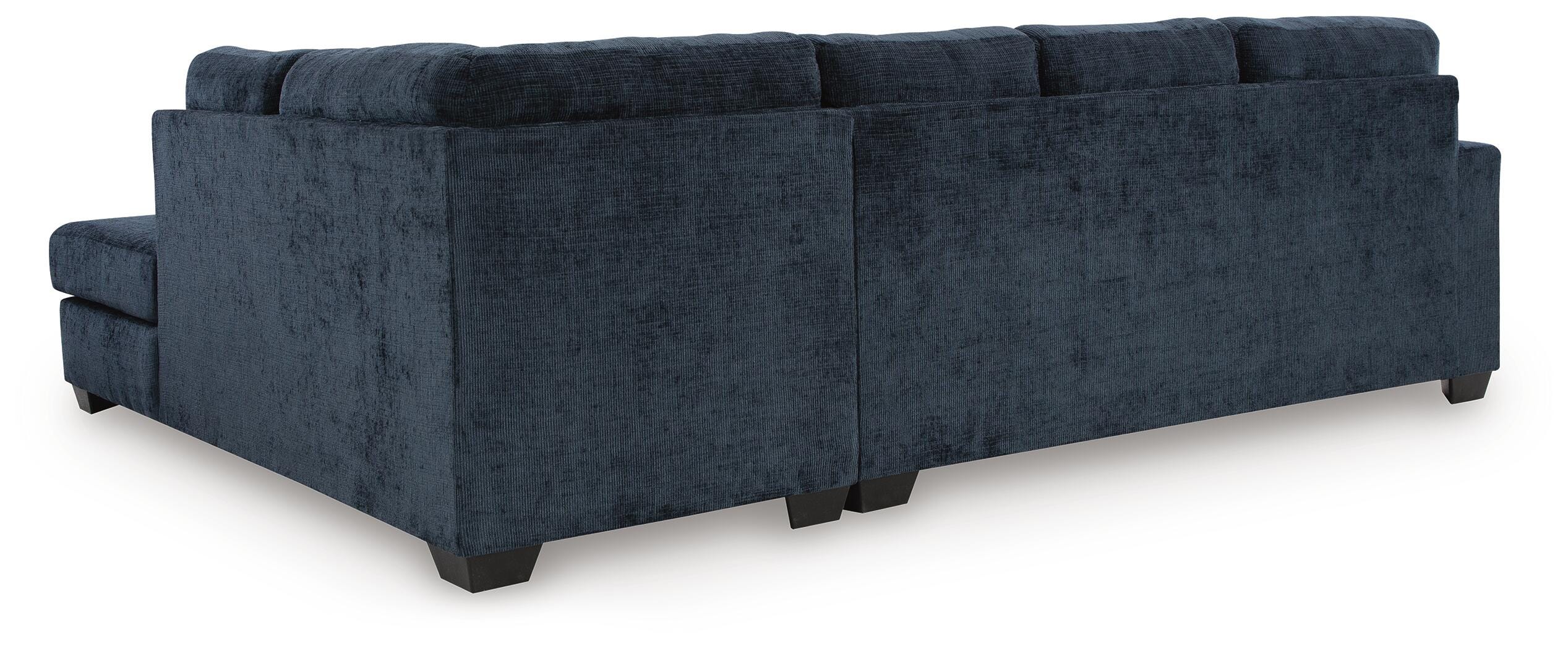 Aviemore 2-Piece Sectional with Chaise