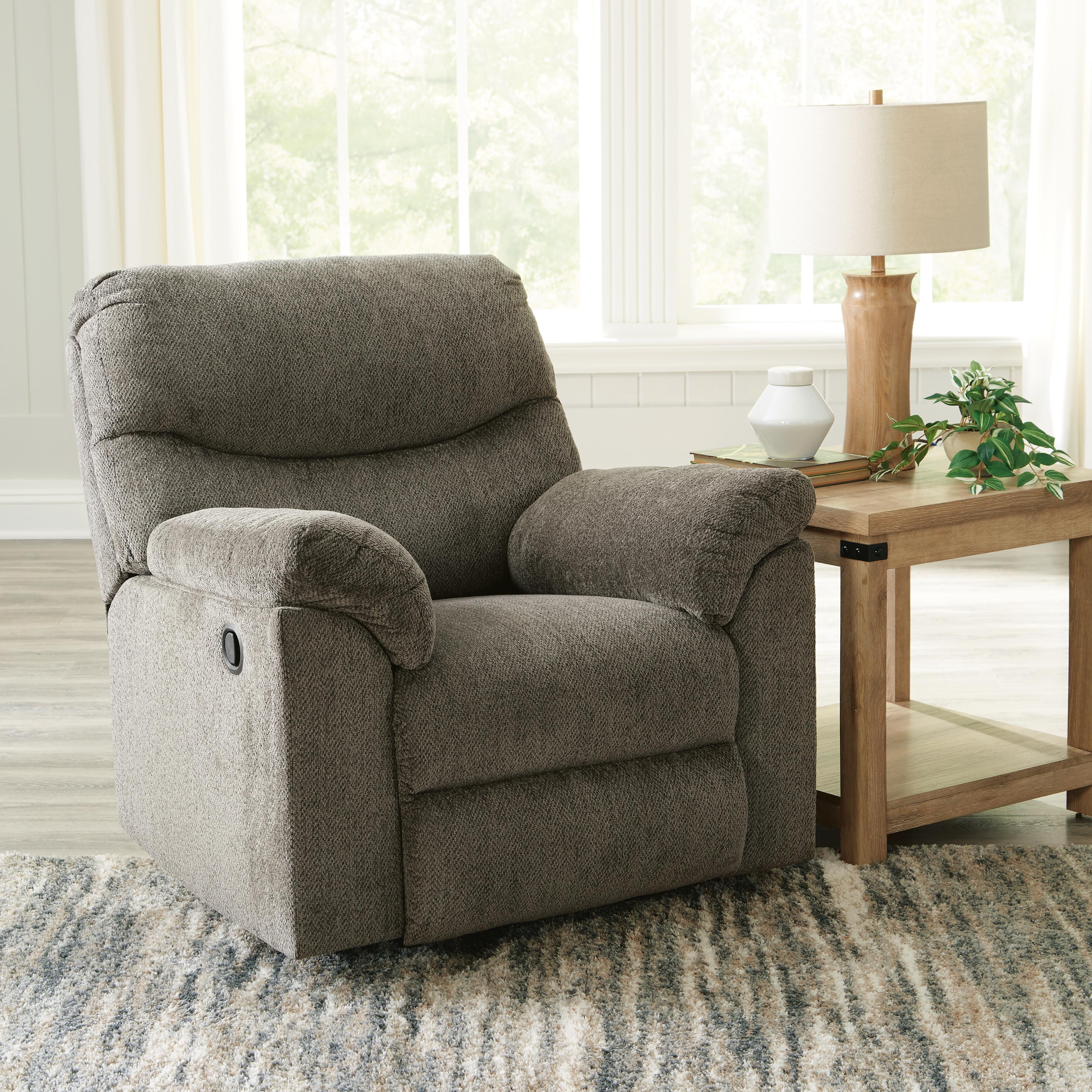 Clarendon Reclining Sofa and Recliner