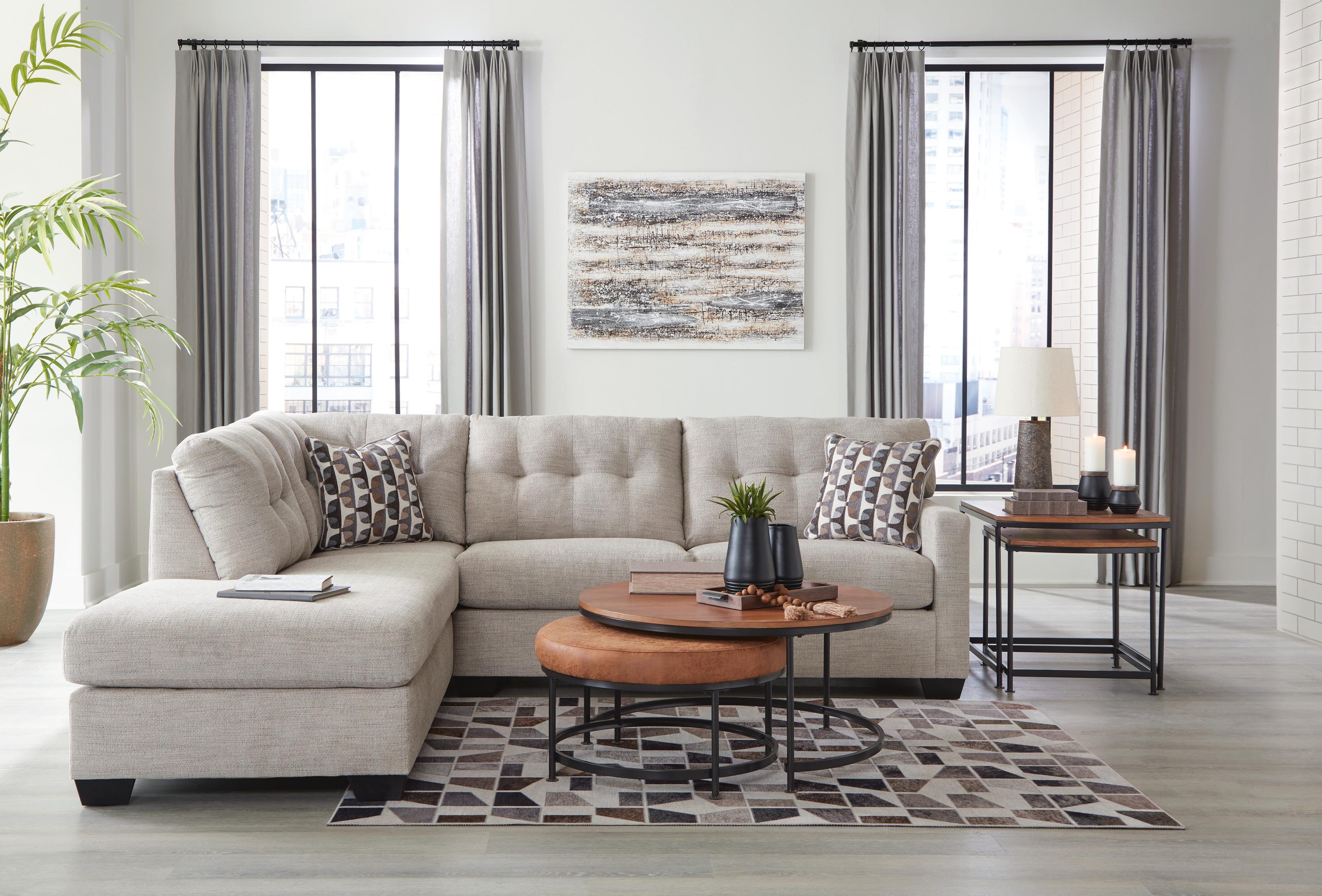 Mahoney 2-Piece Sectional with Chaise