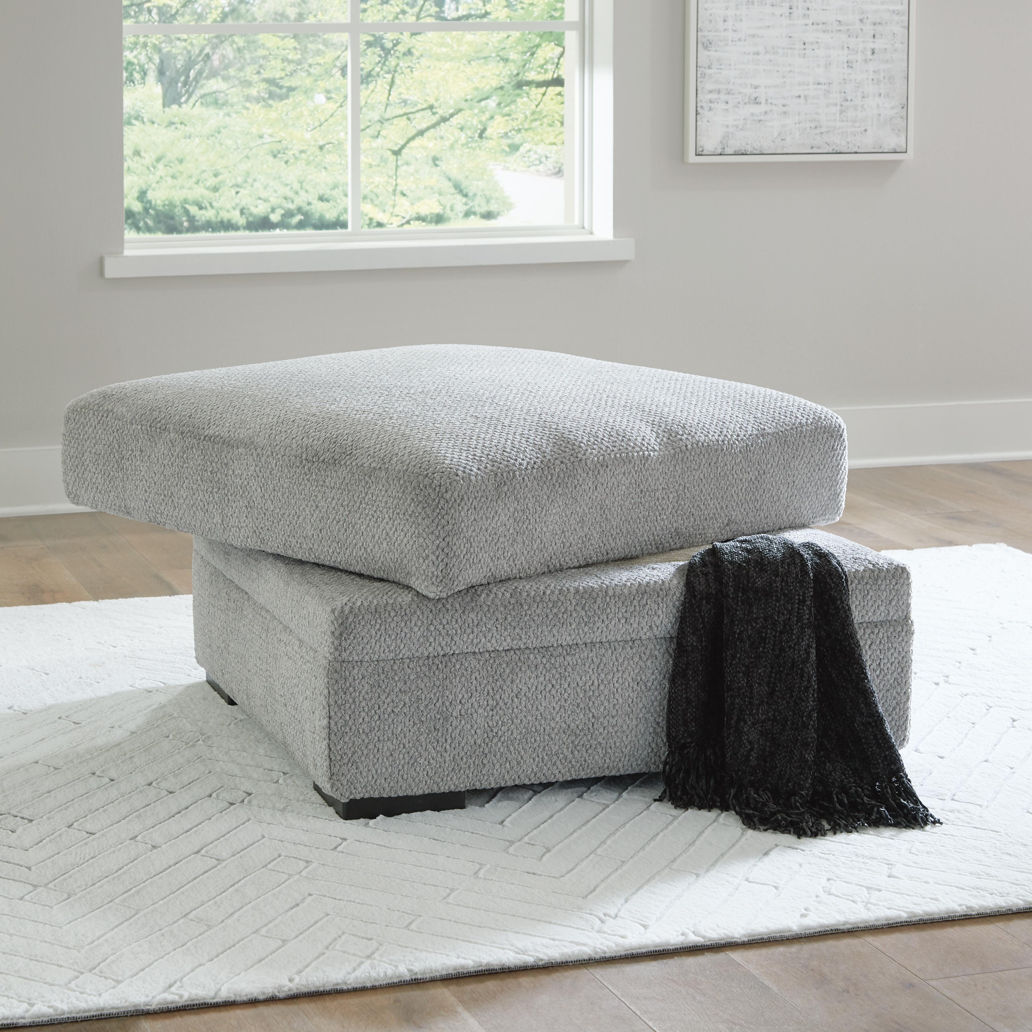 Oasis 2-Piece Sectional with Ottoman