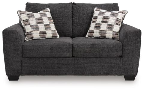 Loreo Loveseat