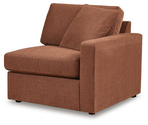 Solstice 5-Piece Sectional with Audio System