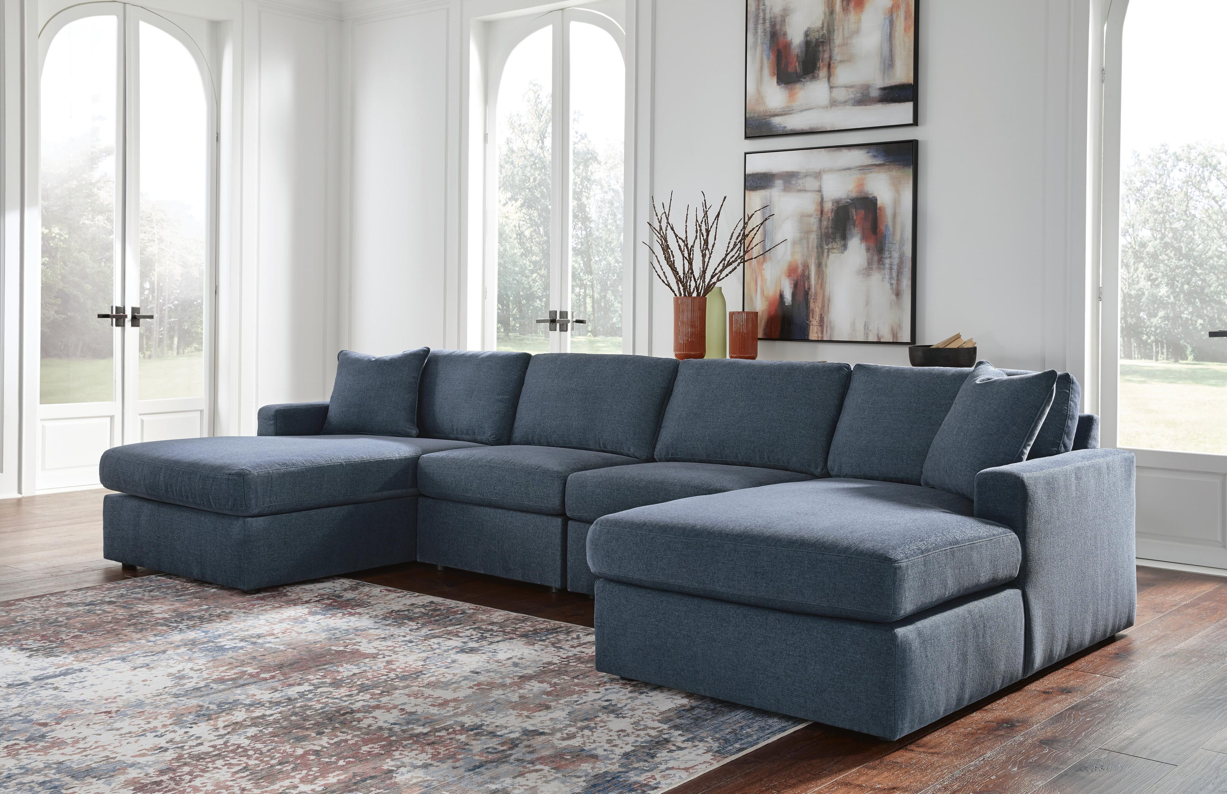 Solstice 4-Piece Sectional with Chaise