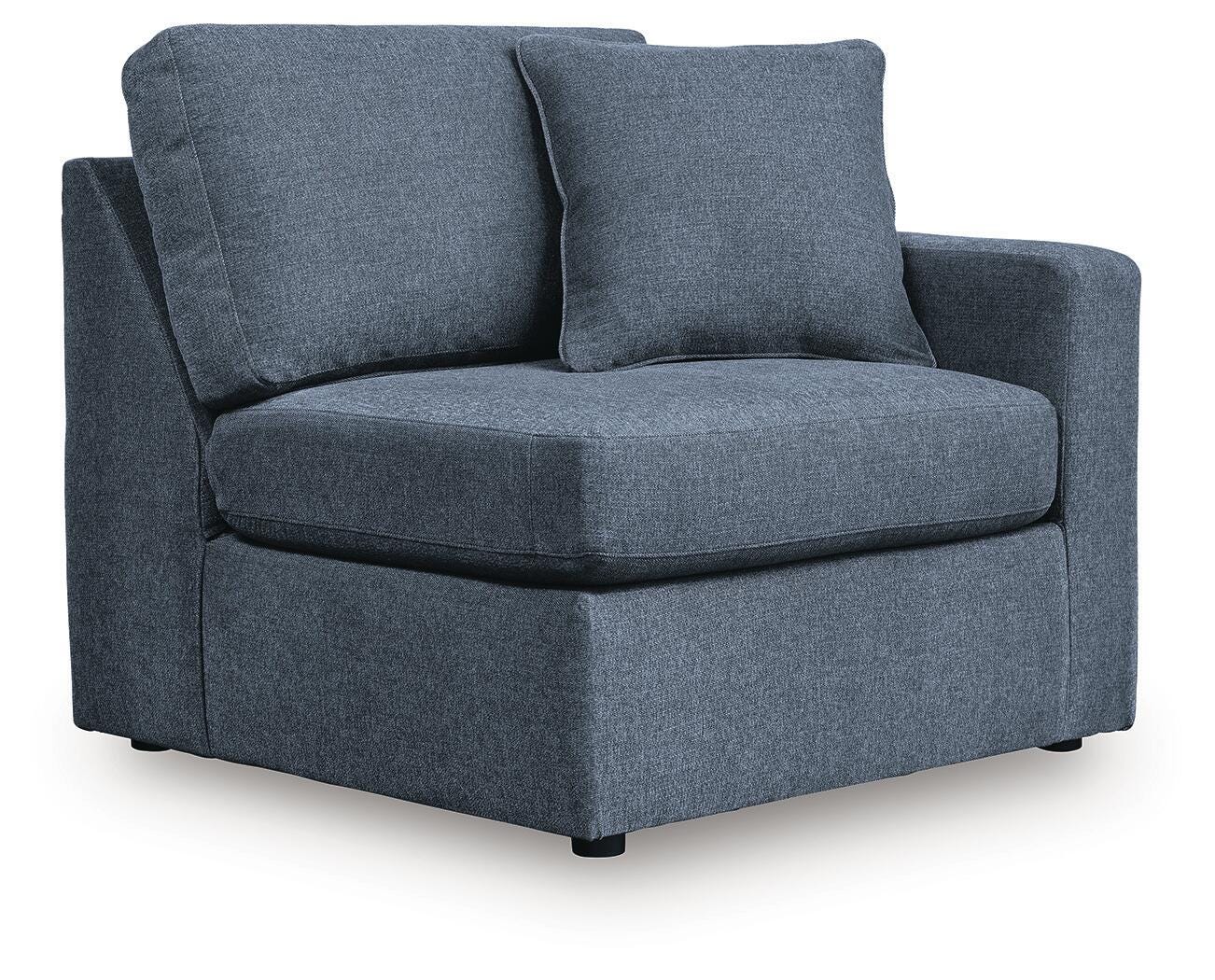 Modmax 3-Piece Sectional and 2 Ottomans
