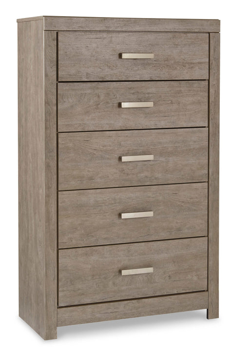 Culverbach Panel Bed with Mirrored Dresser and Chest
