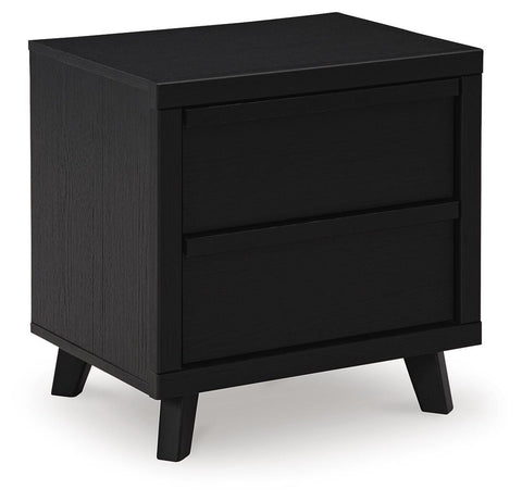 Danziar Panel Headboard, Dresser, Mirror, Chest and 2 Nightstands
