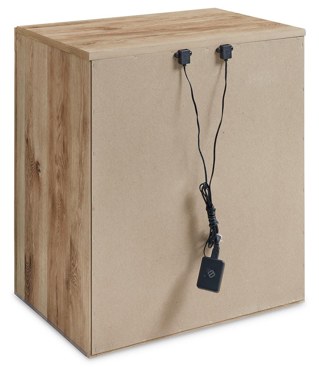 Hyanna Panel Bed and Nightstand
