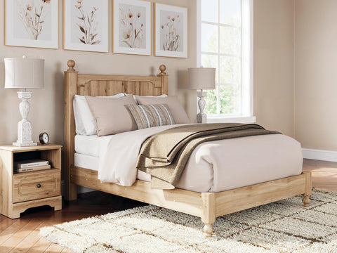 Aleaport Panel Bed with Dresser and Nightstand