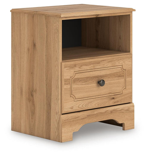 Aleaport Panel Bed with Dresser and Nightstand