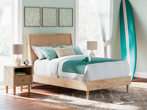 Cielden Panel Bed with Mirrored Dresser