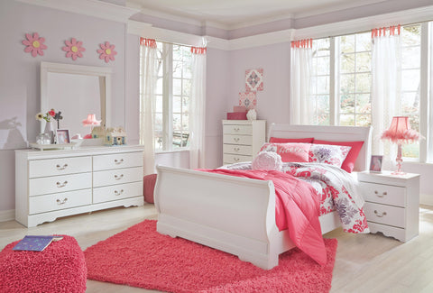Anarasia Sleigh Bed with Mirrored Dresser, Chest and Nightstand