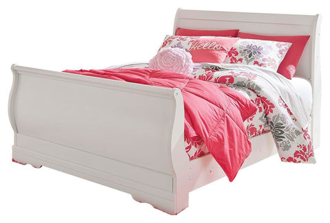 Anarasia Sleigh Bed with Mirrored Dresser, Chest and Nightstand
