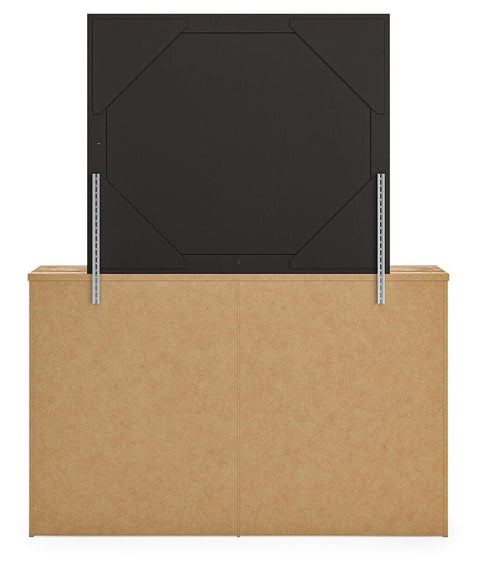 Maystonna Crossbuck Panel Bed, Dresser, Mirror and Nightstand
