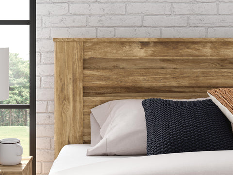 Maystonna Panel Bed