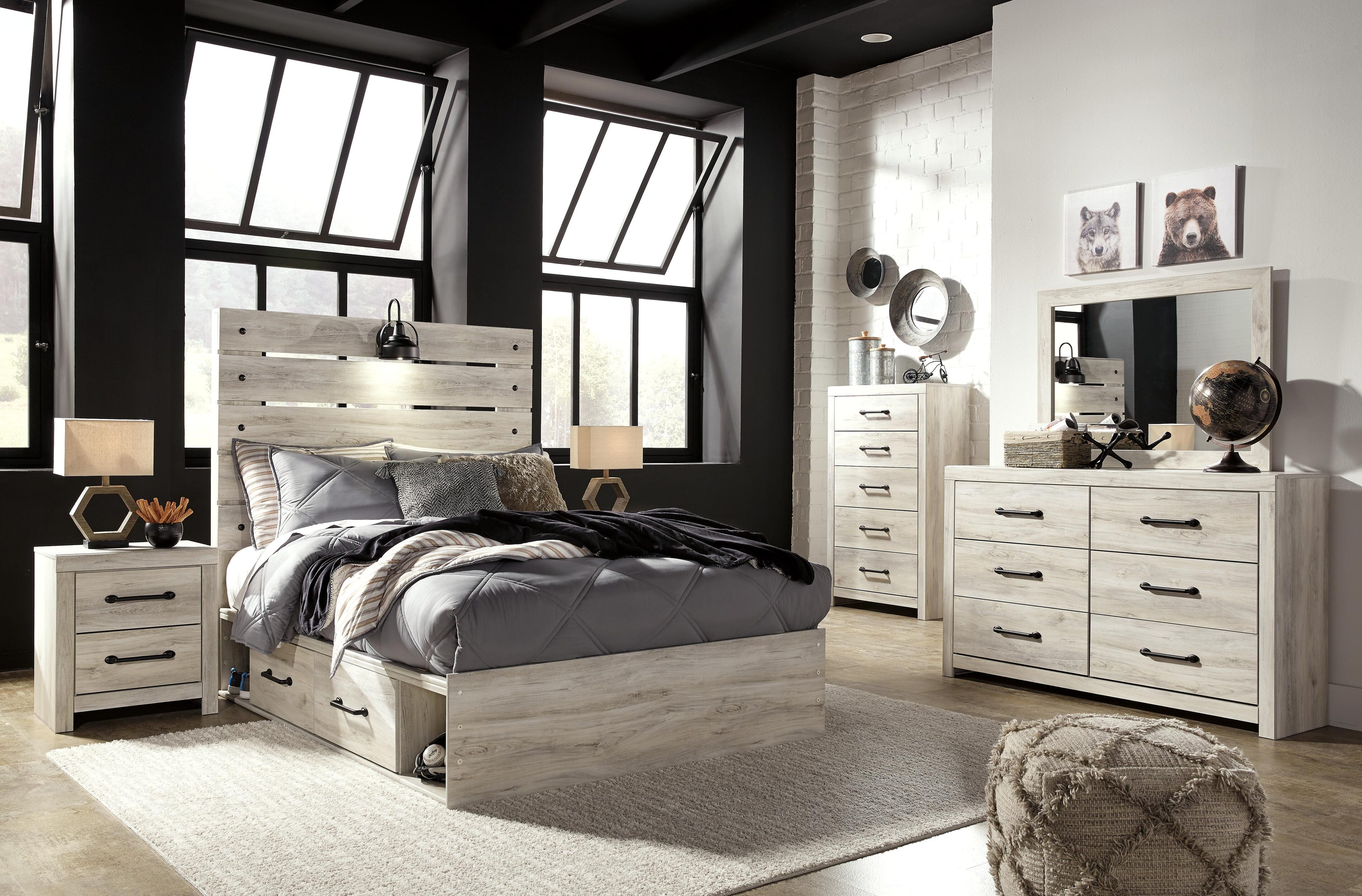 Averly Panel Bed with 4 Storage Drawers