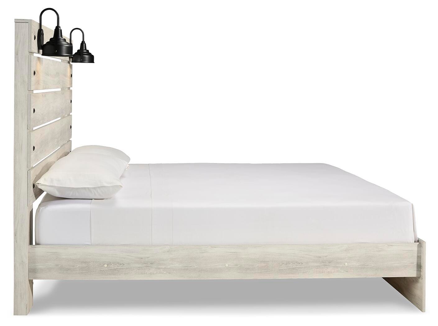 Cambeck King Panel Bed, Dresser and 2 Nightstands
