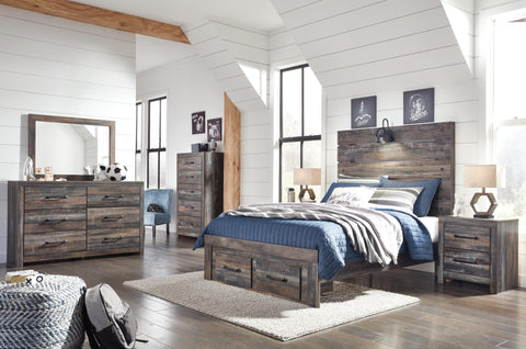 Drystan Panel Bed with 2 Storage Drawers with Mirrored Dresser, Chest and 2 Nightstands