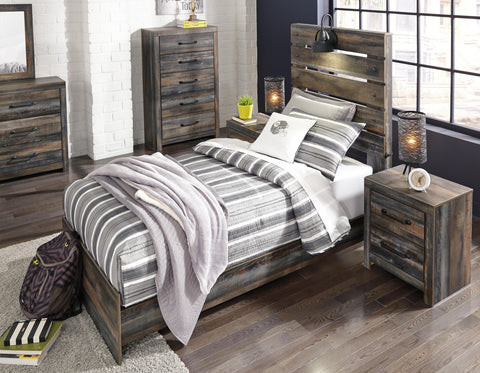 Drystan Panel Bed with Mirrored Dresser and 2 Nightstands