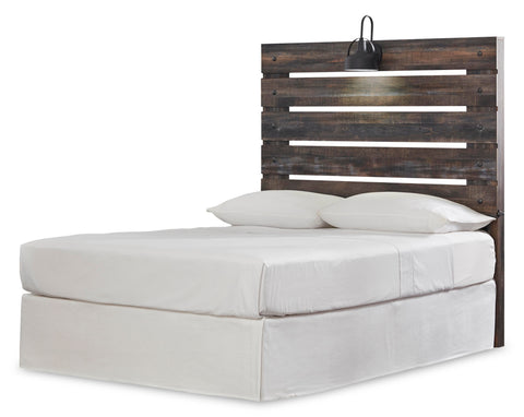 Drystan Panel Headboard with Mirrored Dresser and 2 Nightstands