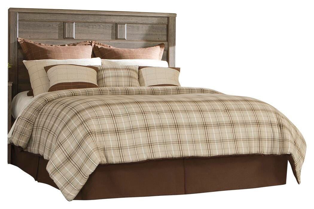 Juararo Panel Headboard with Mirrored Dresser, Chest and Nightstand