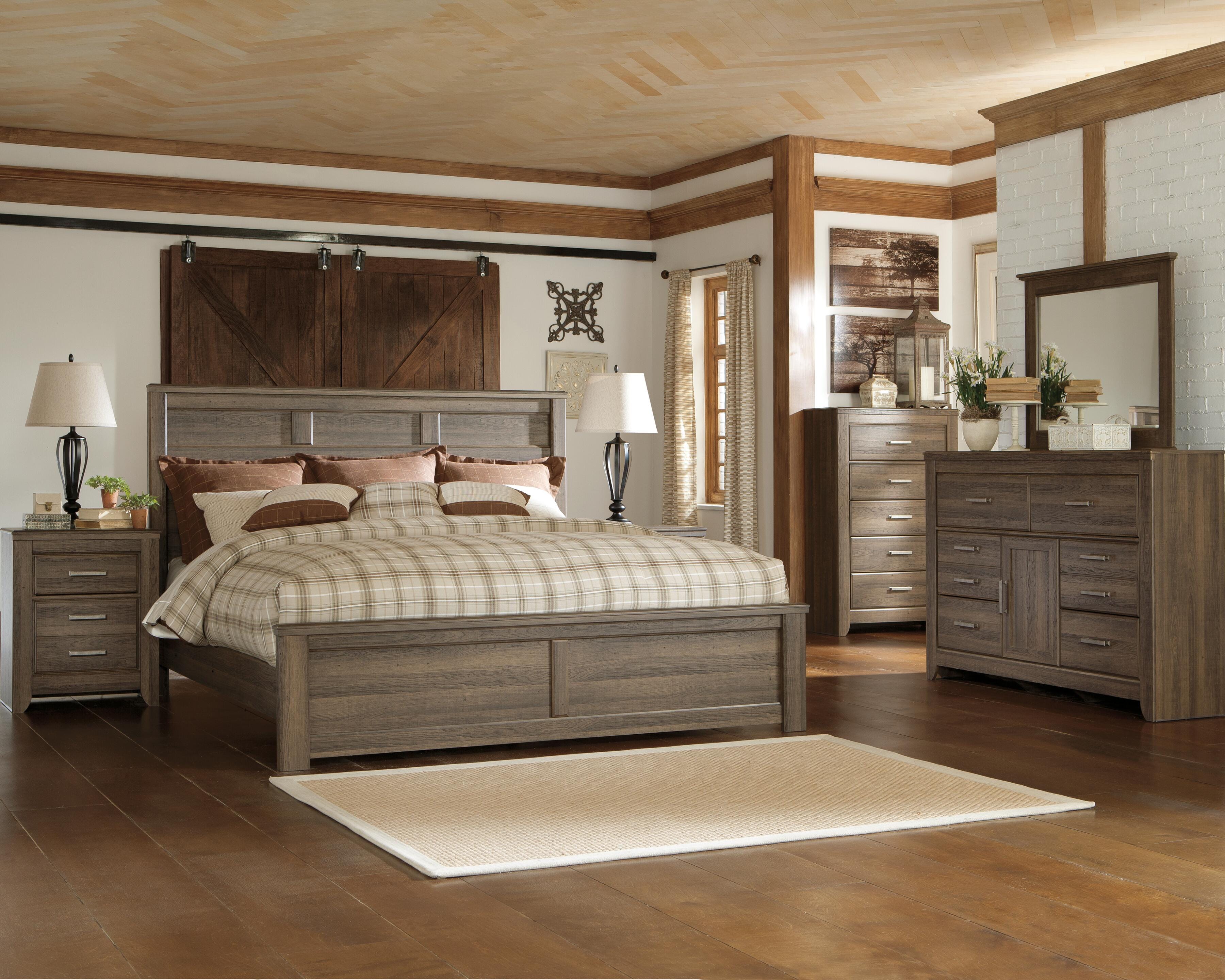 Juararo Panel Bed