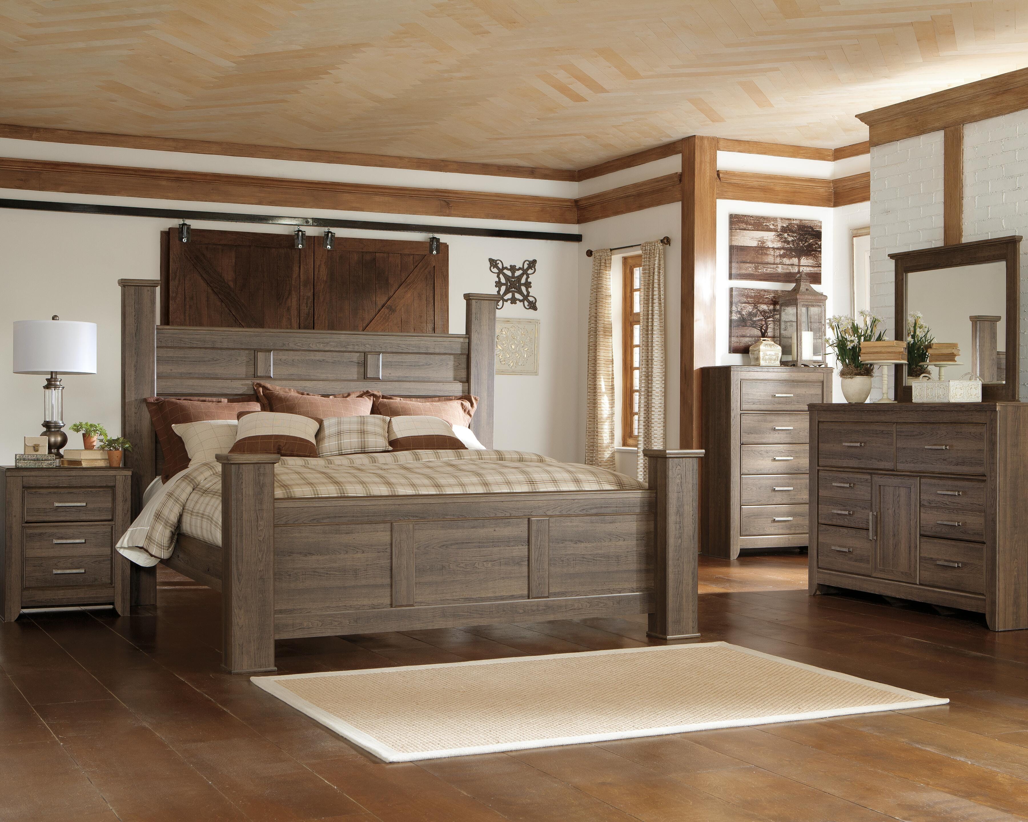 Juararo Poster Bed, Dresser, Mirror, Chest and Nightstand