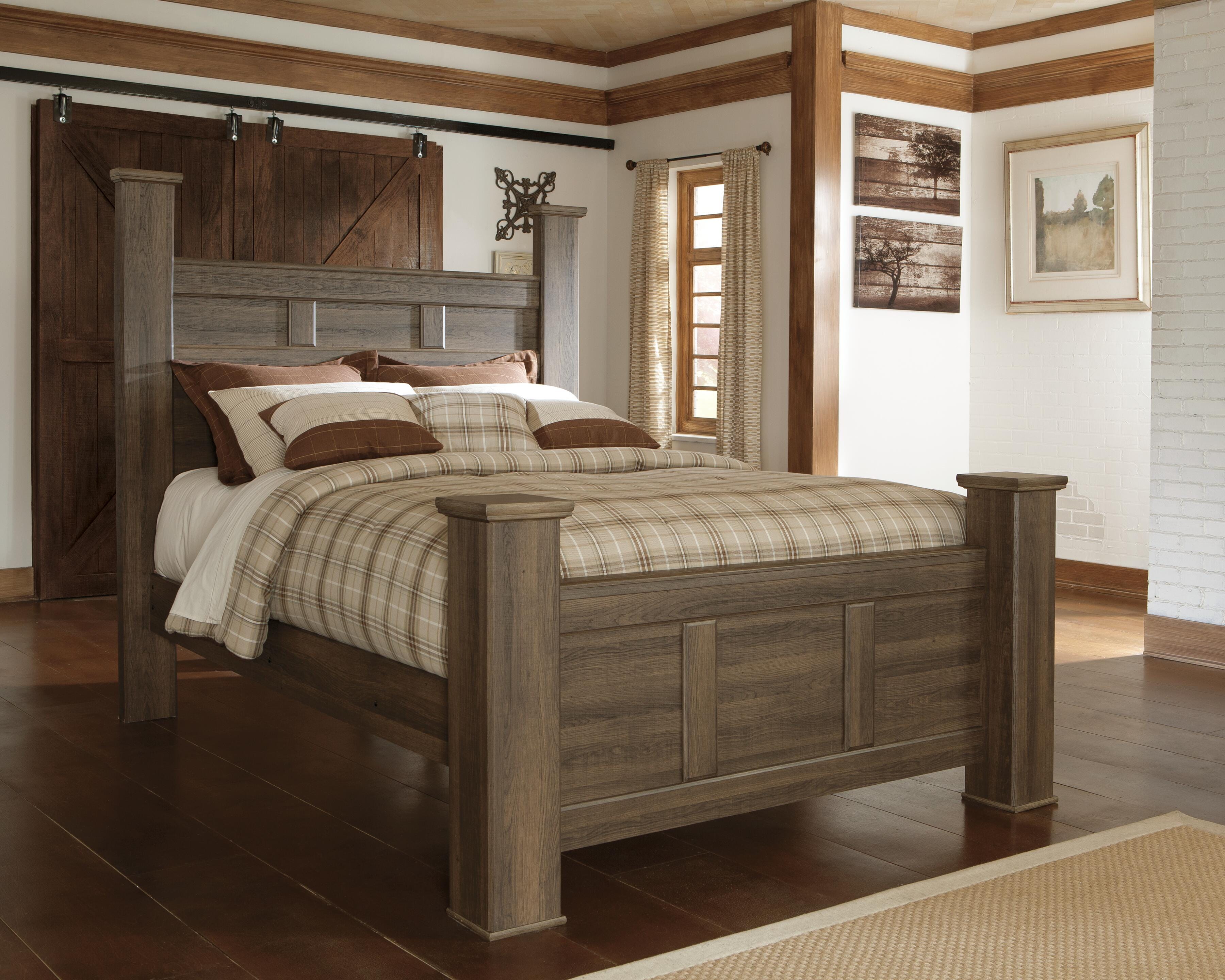 Juararo Poster Bed, Dresser and 2 Nightstands