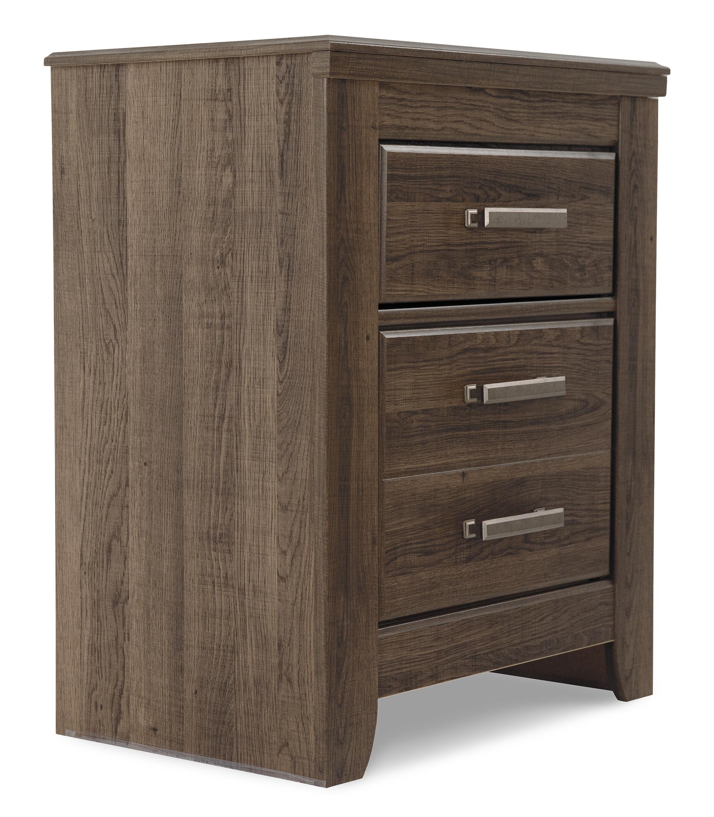 Juararo Panel Bed with Mirrored Dresser and 2 Nightstands