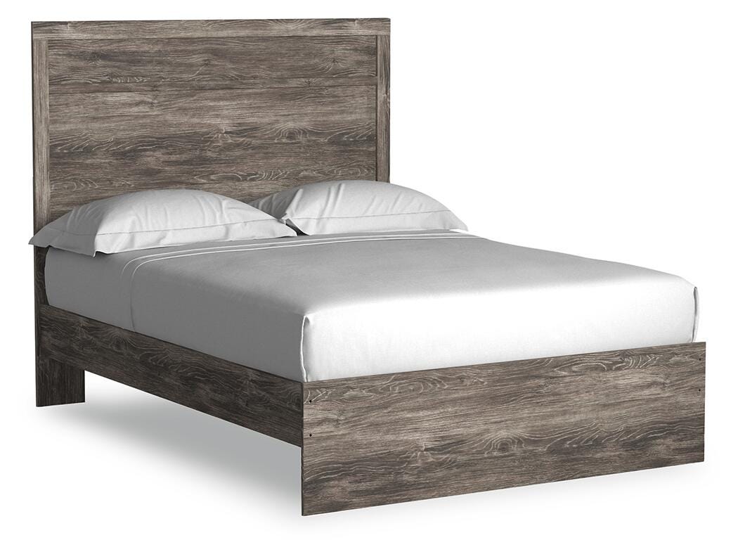 Ralinksi Panel Bed with Mirrored Dresser and 2 Nightstands