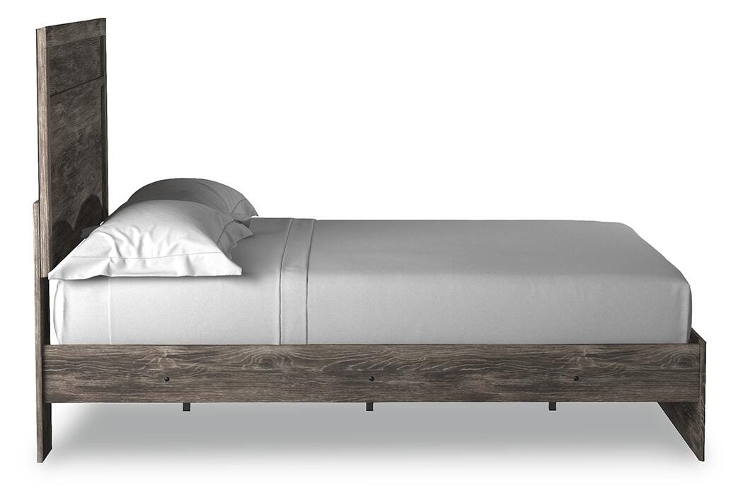 Ralinksi Panel Bed with Mirrored Dresser, Chest and Nightstand