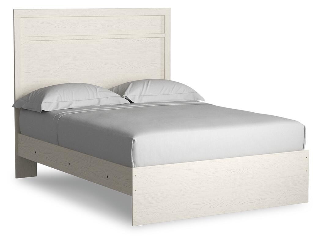 Stelsie Panel Bed with Mirrored Dresser
