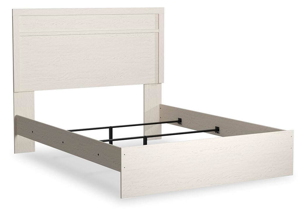 Stelsie Panel Bed with Mirrored Dresser and Nightstand