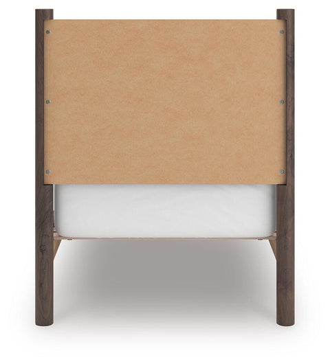 Pamytta Panel Platform Bed, Dresser, Mirror and Chest