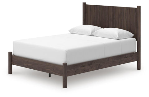 Pamytta Panel Platform Bed, Dresser, Mirror and Nightstand
