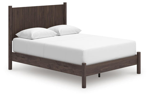 Pamytta Panel Platform Bed and Dresser