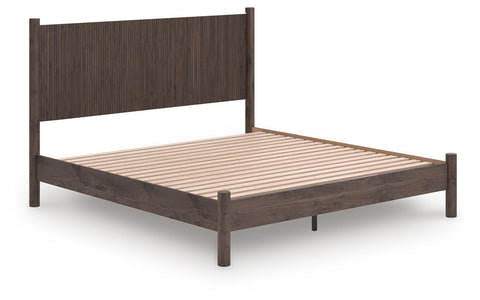 Pamytta Panel Platform Bed, Chest and Nightstand
