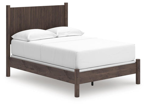 Pamytta Panel Bed and Dresser