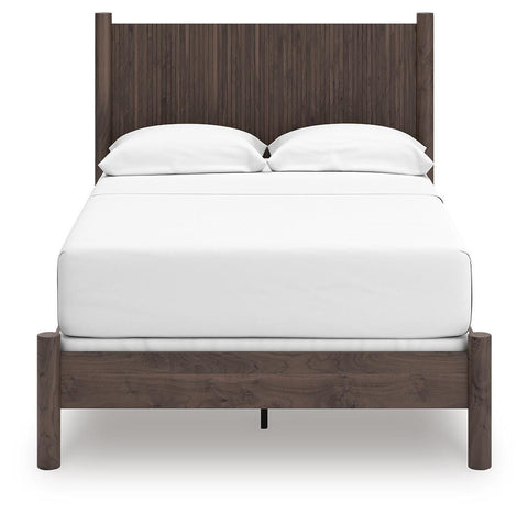 Pamytta Panel Bed
