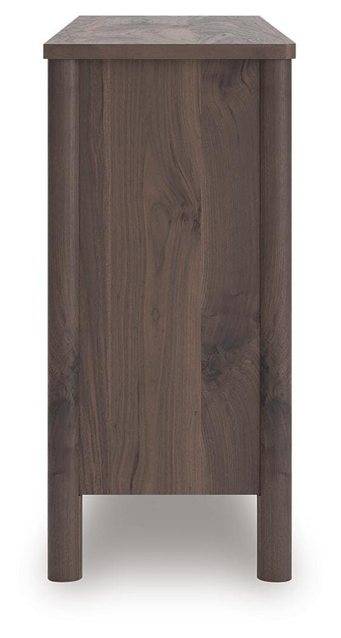 Pamytta Panel Bed, Dresser and Chest