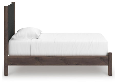 Pamytta Panel Bed, Dresser, Mirror and Nightstand