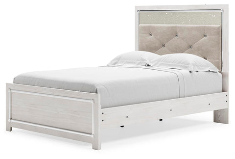 Altyra Panel Bed, Dresser, Chest and 2 Nightstands