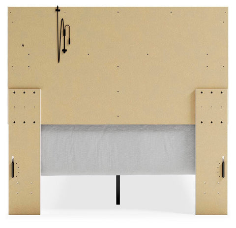 Altyra Panel Bed, Dresser, Chest and 2 Nightstands