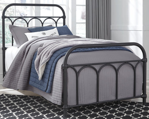 Nashburg Metal Bed