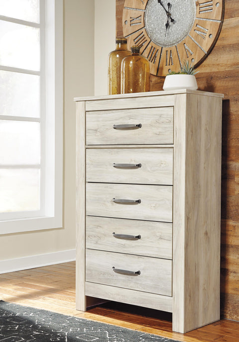 Bellaby Crossbuck Panel Bed with Mirrored Dresser and Chest