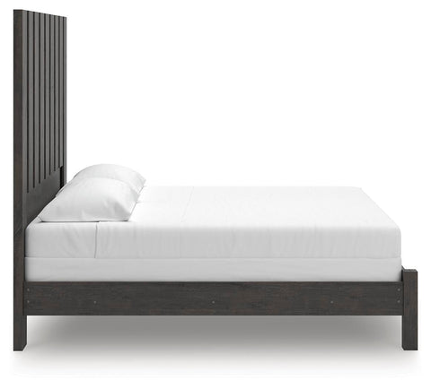 Fraluna Panel Bed