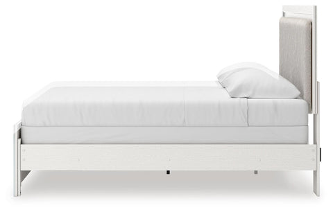 Zuraleus Panel Bed, Dresser, Mirror and Nightstand