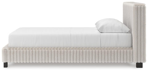 Zuraleus Upholstered Bed and Dresser